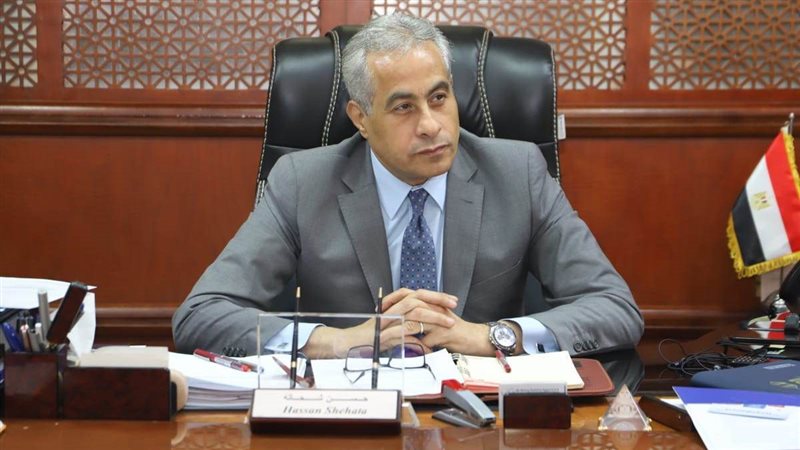 حسن شحاته وزير القوي