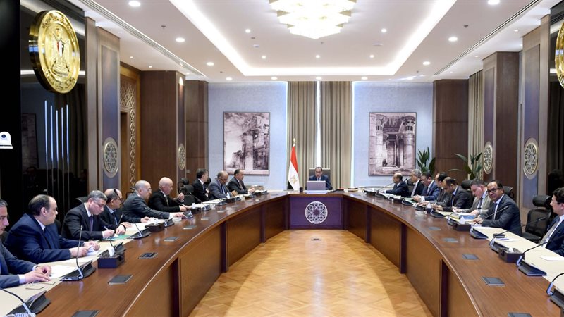 اجتماع برئاسة الدكتور