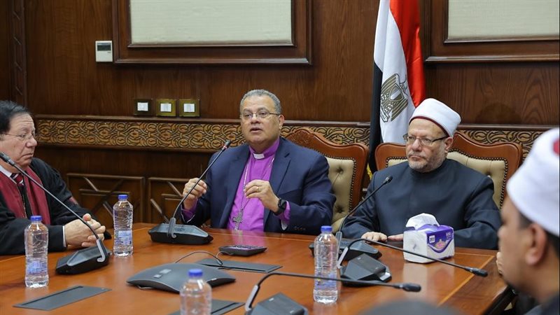 رئيس الإنجيلية يهنئ