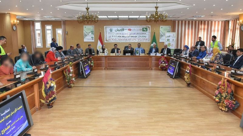المحافظ يشهد احتفالية