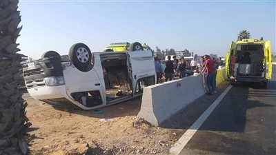 إصابة 8 أشخاص في انقلاب ميكروباص على طريق القاهرة - الإسكندرية الصحراوي