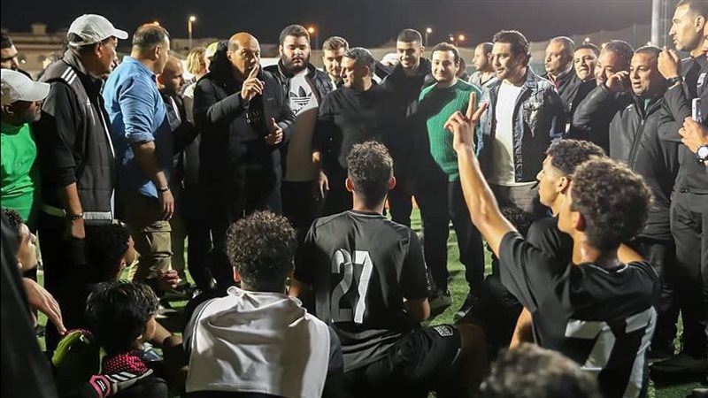 زد يتوج ببطولة دوري