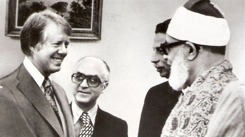 الشيخ الحصري مع الرئيس