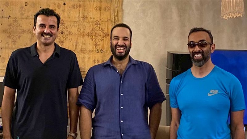 لقاء ودي بين محمد