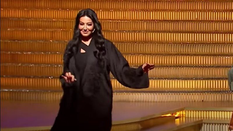 سمية الخشاب ترقص