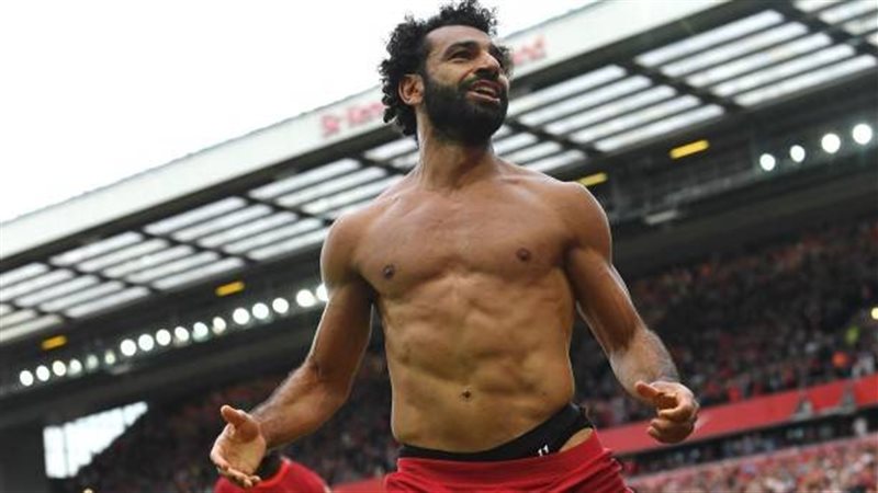 محمد صلاح يحتفل بهدف
