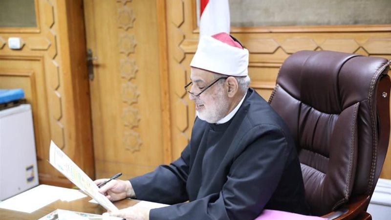  الدكتور محمد الضويني،