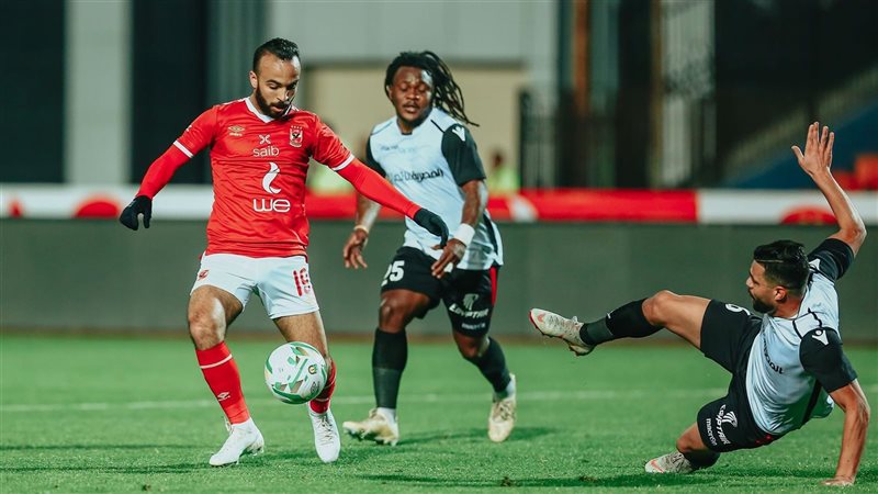 الأهلي وطلائع الجيش