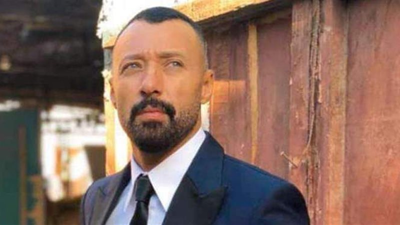 المطرب أحمد فهمي