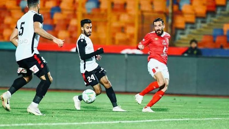 الأهلى أمام طلائع