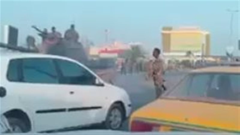 لحظة انتشار الدبابات
