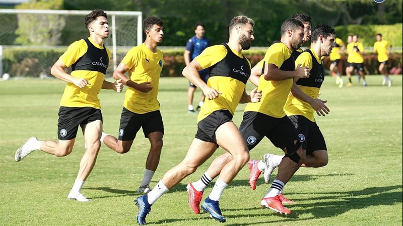 لاعبي بيراميدز