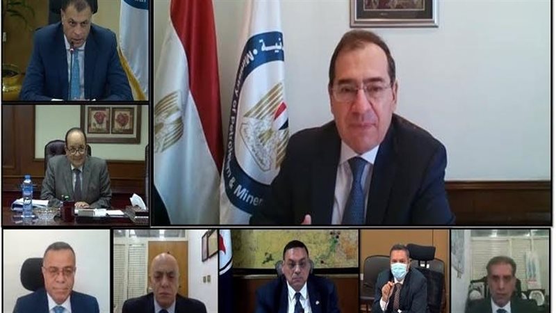 اجتماع وزير البترول