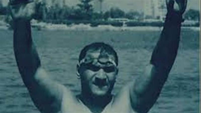 السباح المصرى اسحق