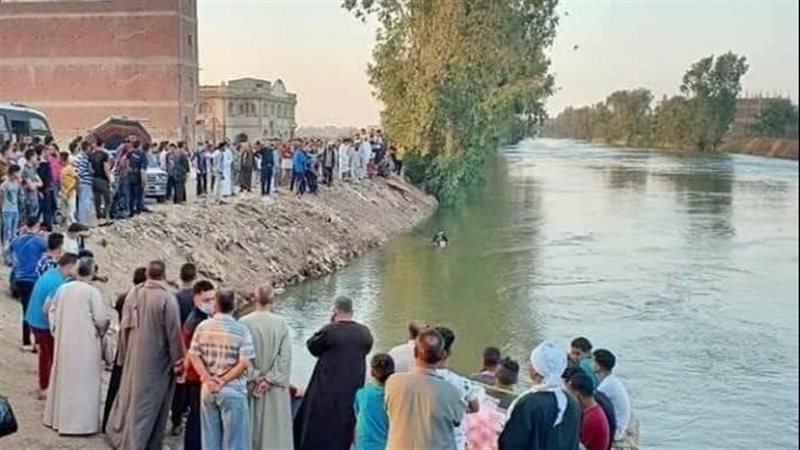 غرق ثلاث أطفال في