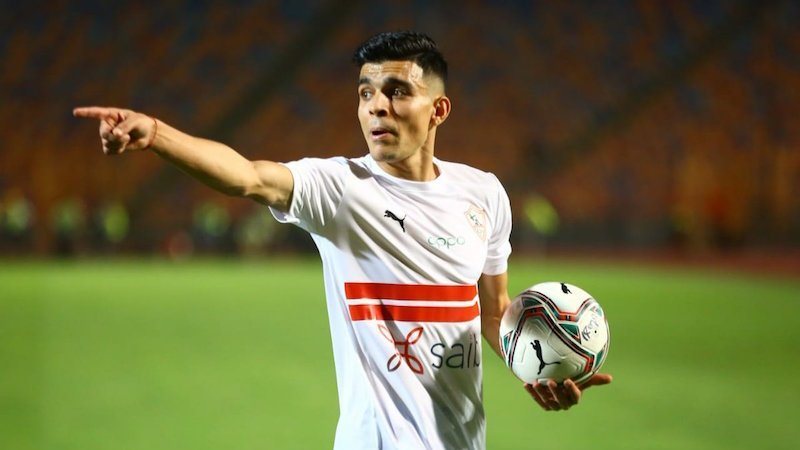 أشرف بن شرقي لاعب