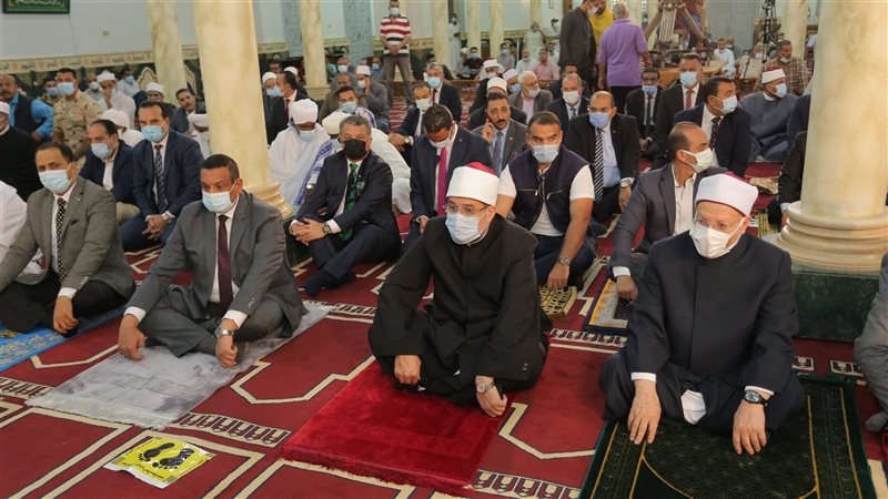 وزير الاوقاف ومفتي