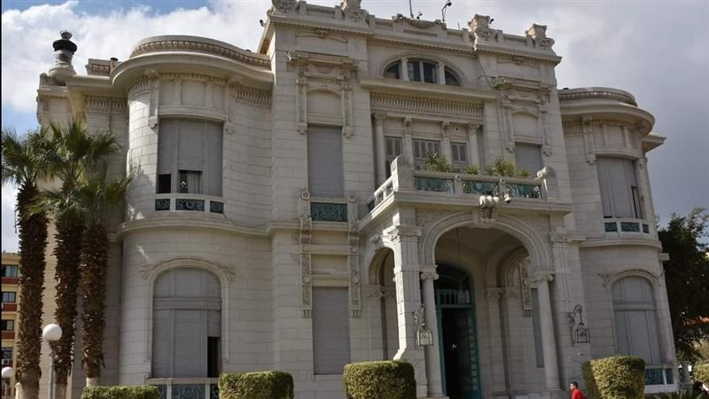 جامعة عين شمس
