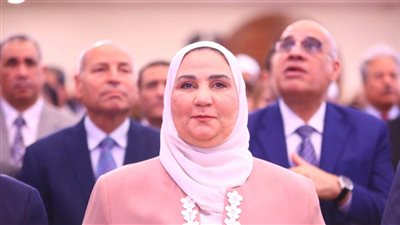  وزيرة التضامن تشارك الطائفة الإنجيلية الاحتفال بعيد القيامة