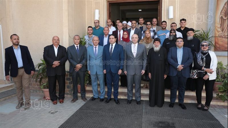 محافظ بني سويف يزور