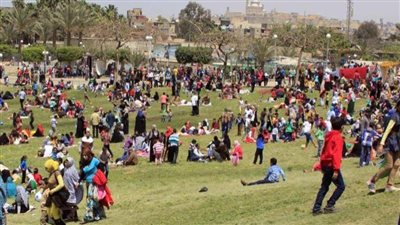التاريخ يعيد نفسه.. شم النسيم جاء يوم 26 رمضان منذ 70 عامًا 
