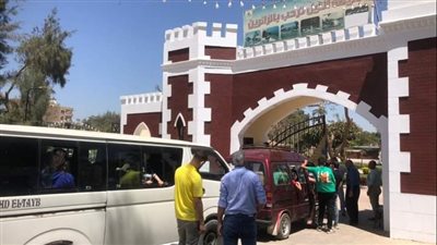 توافد المواطنون للاحتفال بعيد شم النسيم بالقناطر الخيرية