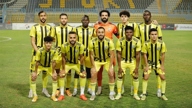 المقاولون