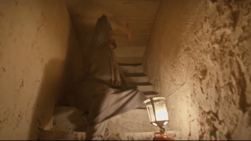 شلباية تدفن زوجها