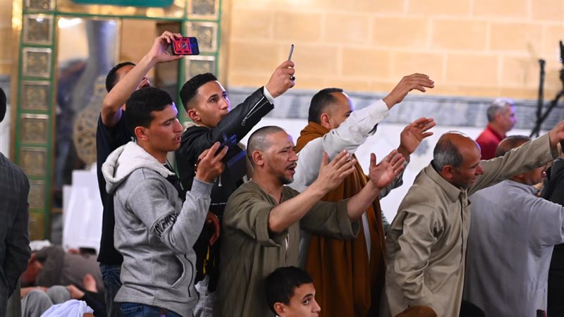 مسجد الحسين، فيتو