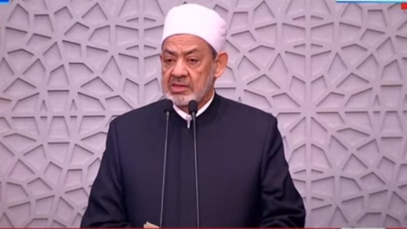 الدكتور أحمد الطيب