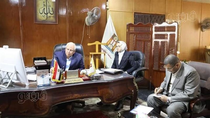 محافظ الوادي الجديد