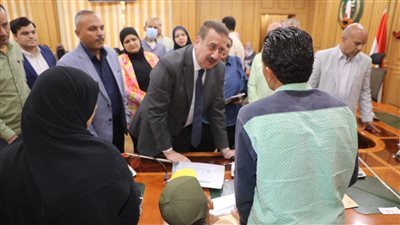 محافظ المنوفية يوجه بعلاج بعض الحالات الإنسانية