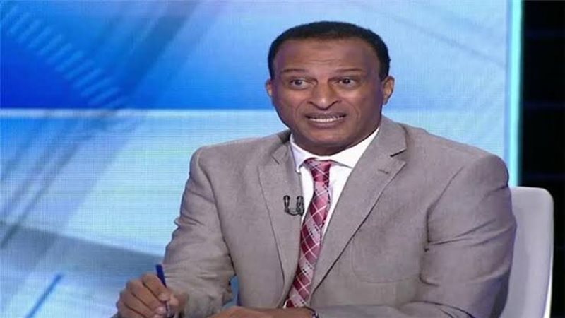 أسامة عرابي نجم النادي