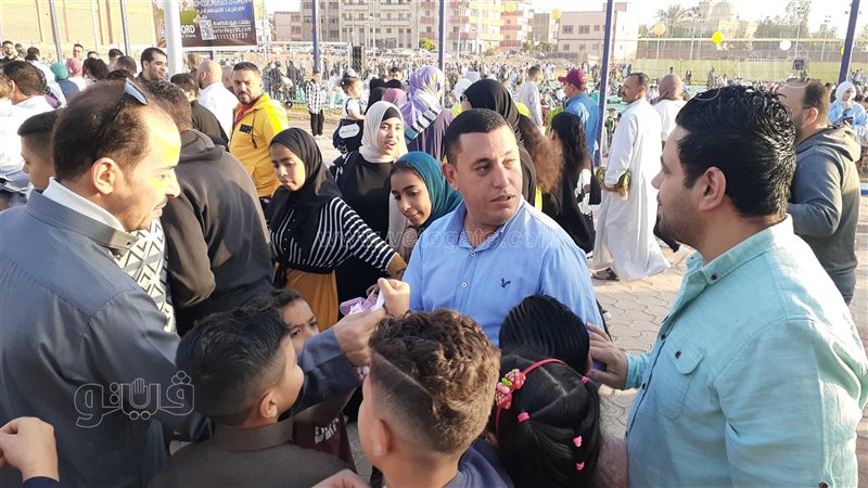 توزيع حلويات وكحك