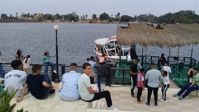 حدائق الري بالقناطر