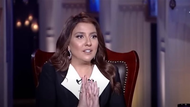 الفنانة مي كساب،