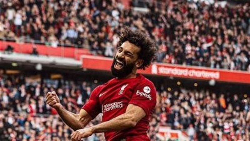 محمد صلاح يتقدم مركزا
