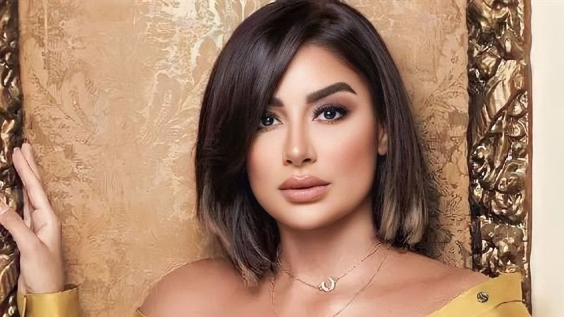 الفنانة جوري بكر،