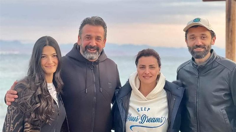 بيت الروبي، فيتو
