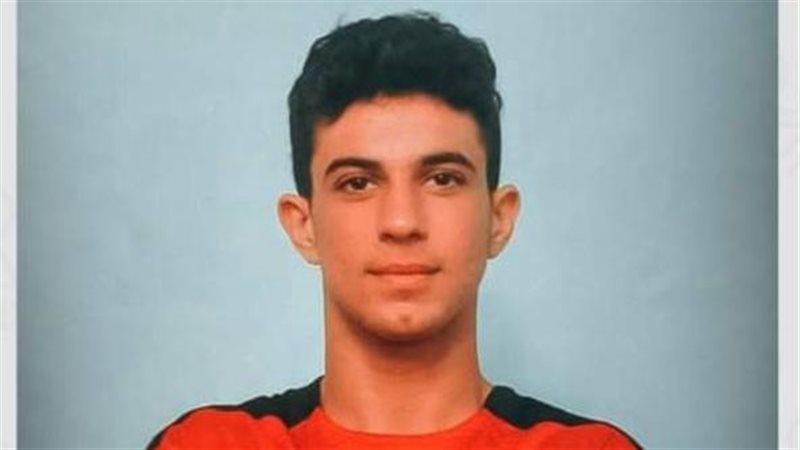 أحمد عابدين مدافع