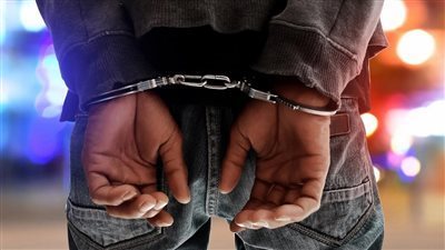 حبس تاجرى مخدرات بالقليوبية لحيازتهما 16 ألف قرص مخدر