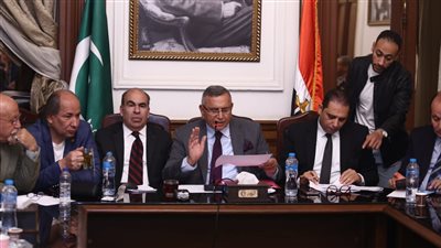 تعيين مصطفى شحاتة عضوًا بالهيئة العليا لحزب الوفد