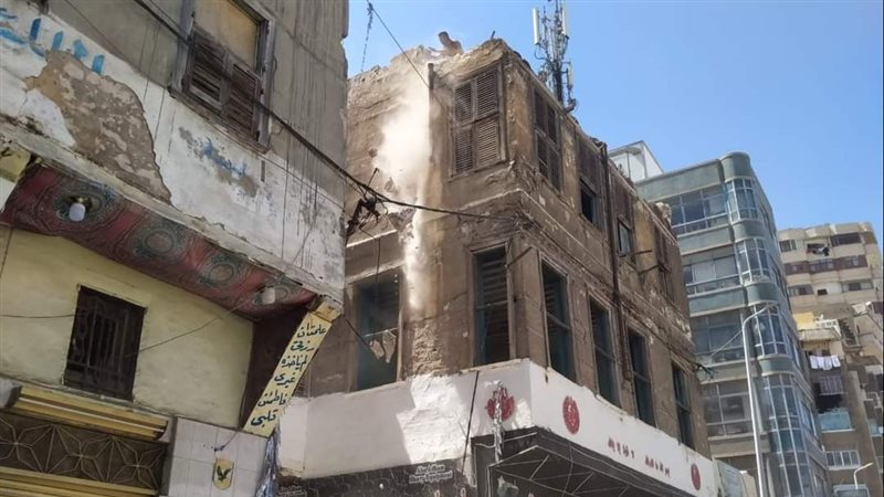 عقار الفراهدة، فيتو