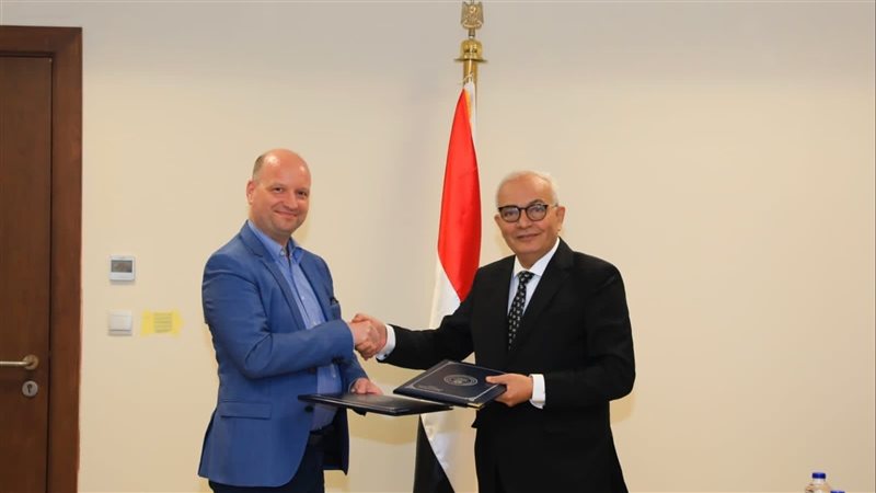 الدكتور رضا حجازي