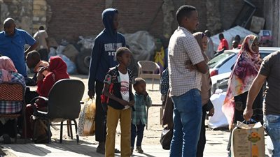 الفرار من الحرب، لحظة وصول 65 حافلة تقل سودانيين إلى القاهرة (صور)