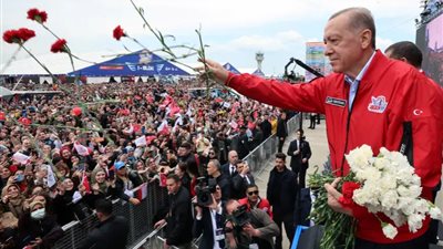 أول ظهور لأردوغان بعد تعرضه لوعكة صحية (فيديو وصور)