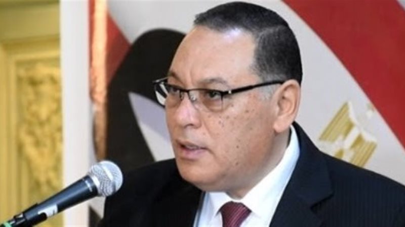 الدكتور ممدوح غراب
