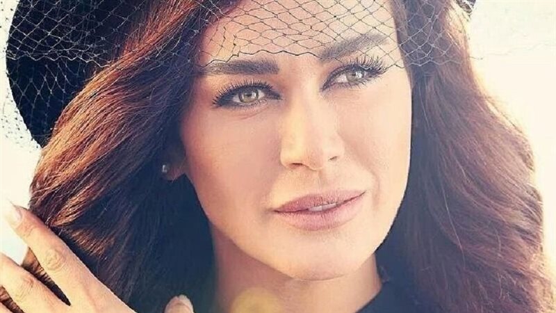 الفنانة نادين الراسي،