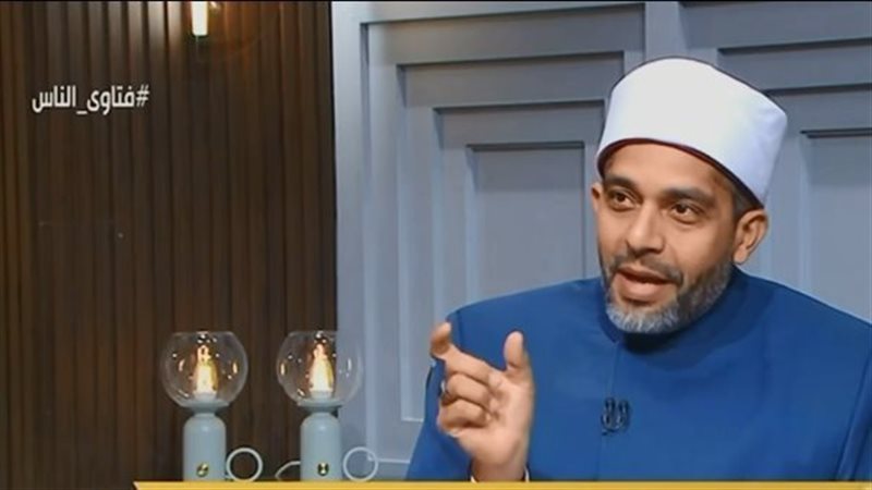  الدكتور أحمد وسام،