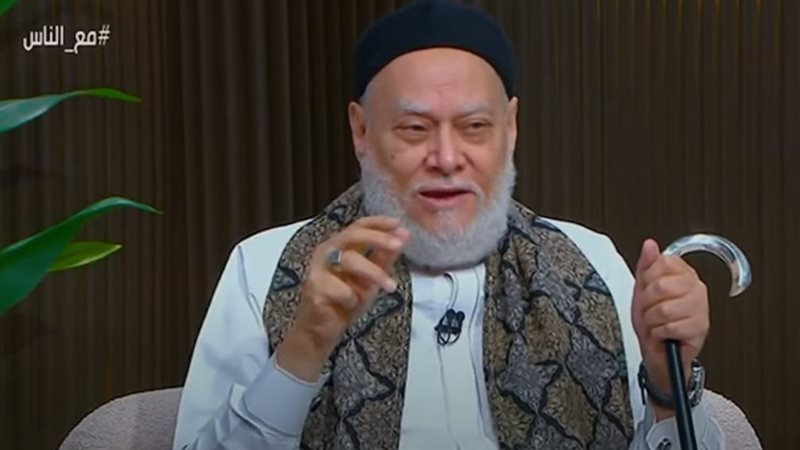  الدكتور على جمعة،